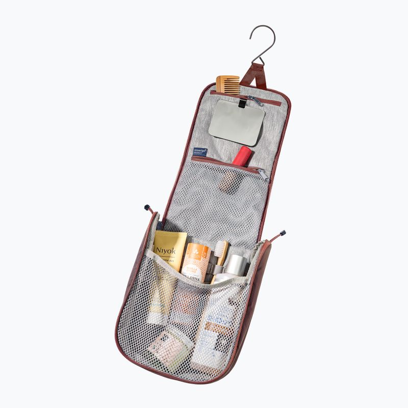 Kosmetinė deuter Wash Center I caspia/raisin 2