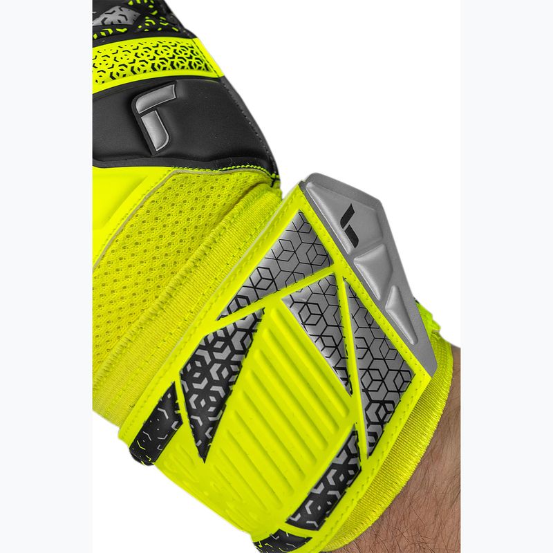 Vartininko pirštinės Reusch Attrakt Solid safety yellow/silver 7
