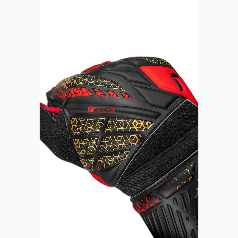 Vartininko pirštinės Reusch Attrakt Solid black/gold/fiery red 6