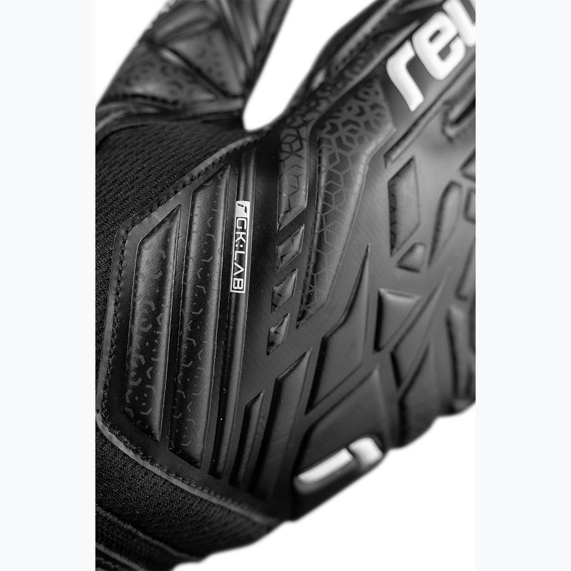 Vartininko pirštinės Reusch Attrakt Resist black 7