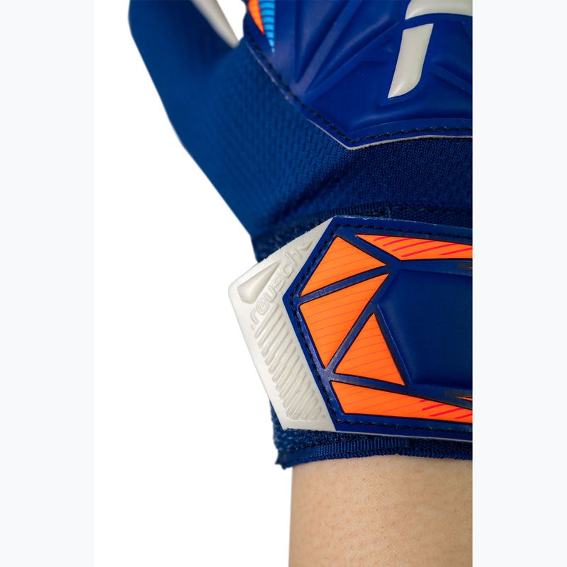Vaikiškos vartininko pirštinės Reusch Attrakt Starter Solid Junior sharp blue/white/shocking orange 8