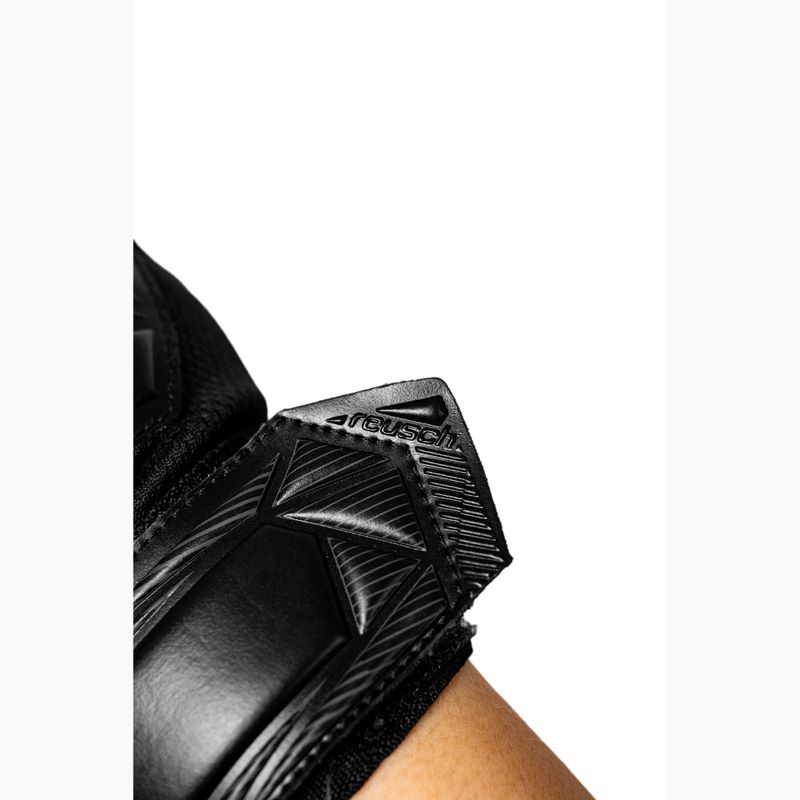 Vaikiškos vartininko pirštinės Reusch Attrakt Starter Solid Junior 5672514 black 8