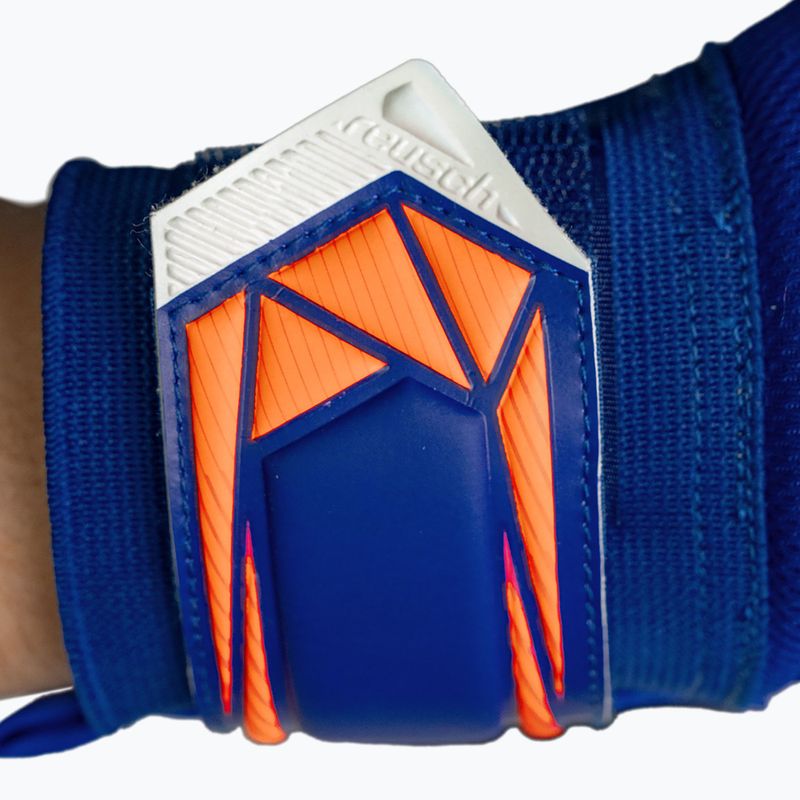 Vartininko pirštinės Reusch Attrakt Starter Solid sharp blue/white/shocking orange 8