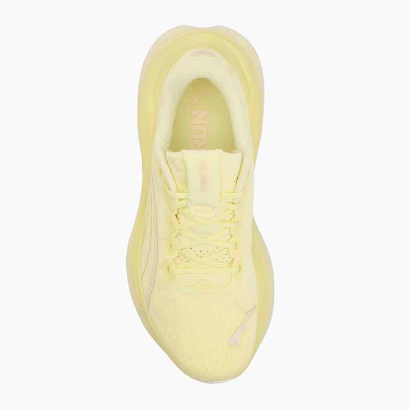 Moteriški bėgimo bateliai PUMA MagMax Nitro gold moon 5