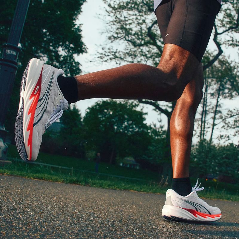 Vyriški bėgimo batai Puma Velocity Nitro 5 puma white/ultra red 9