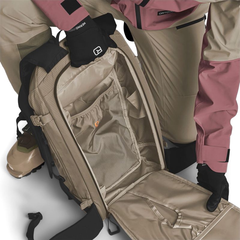 Motociklierių kuprinė moterims ORTOVOX Switchback 25 l S dark linen 8