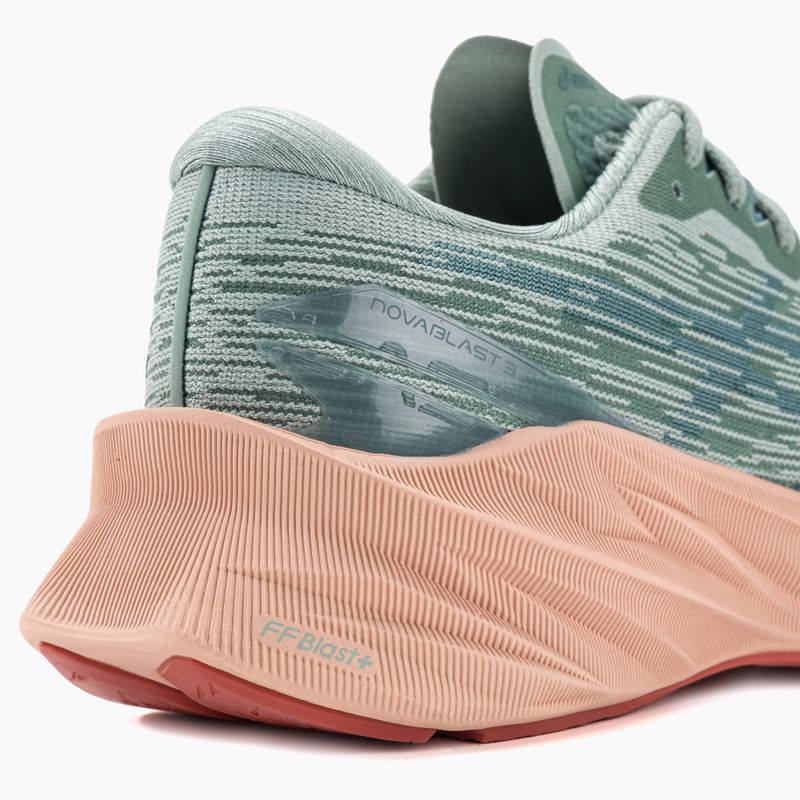 ASICS Novablast 3 moterų bėgimo bateliai ocean haze/foggy teal 9