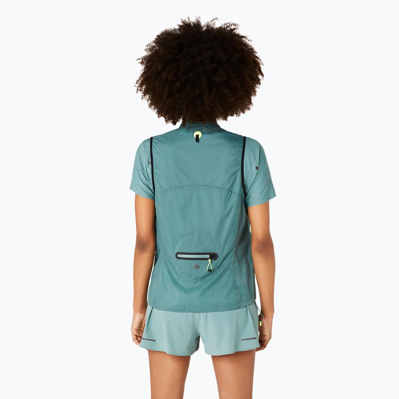Moteriška bėgimo liemenė ASICS Metarun Packable Gilet celadon 3