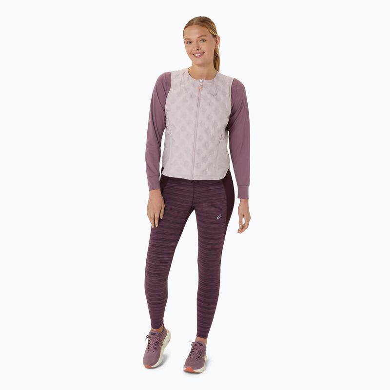 Moteriška bėgimo liemenėASICS Nagino Run Padded Gilet watershade rose 2