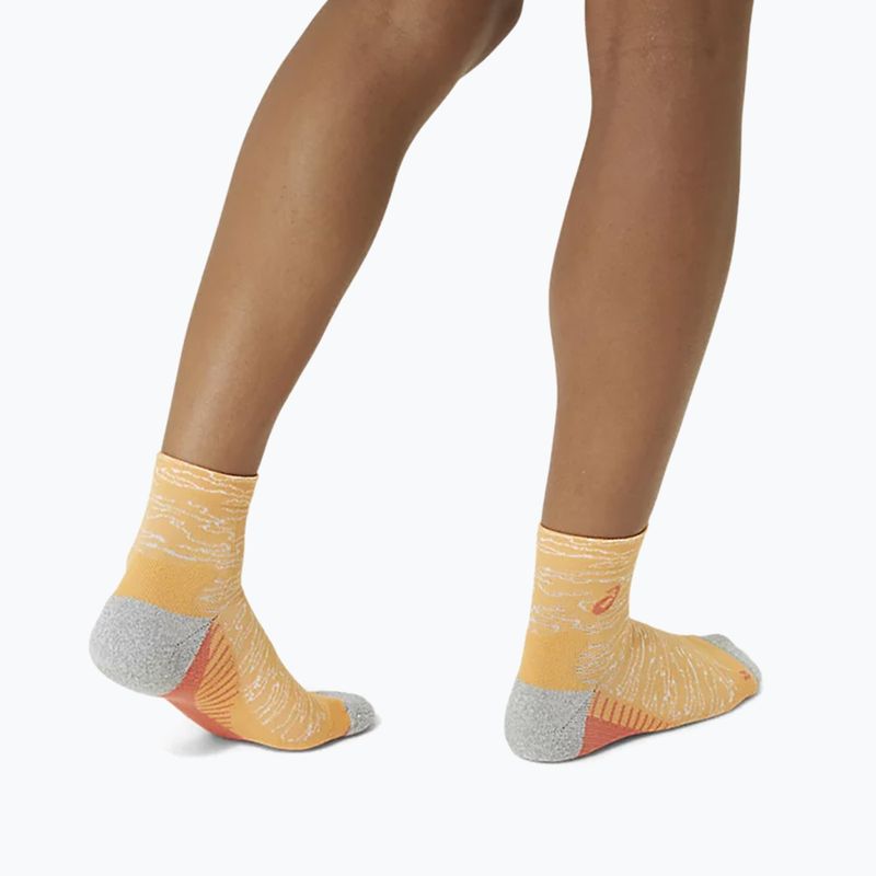 Bėgimo kojinės ASICS Performance Run Quarter faded orange 4