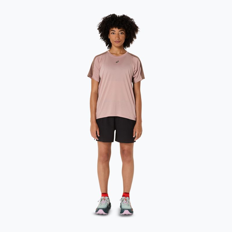 Moteriški begimo marškinėliai ASICS Fujitrail Elite Top neutral pink/taupe grey 2