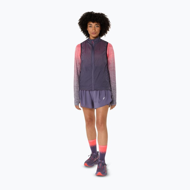 Moteriška bėgimo liemenė ASICS Metarun Packable greyish purple 2
