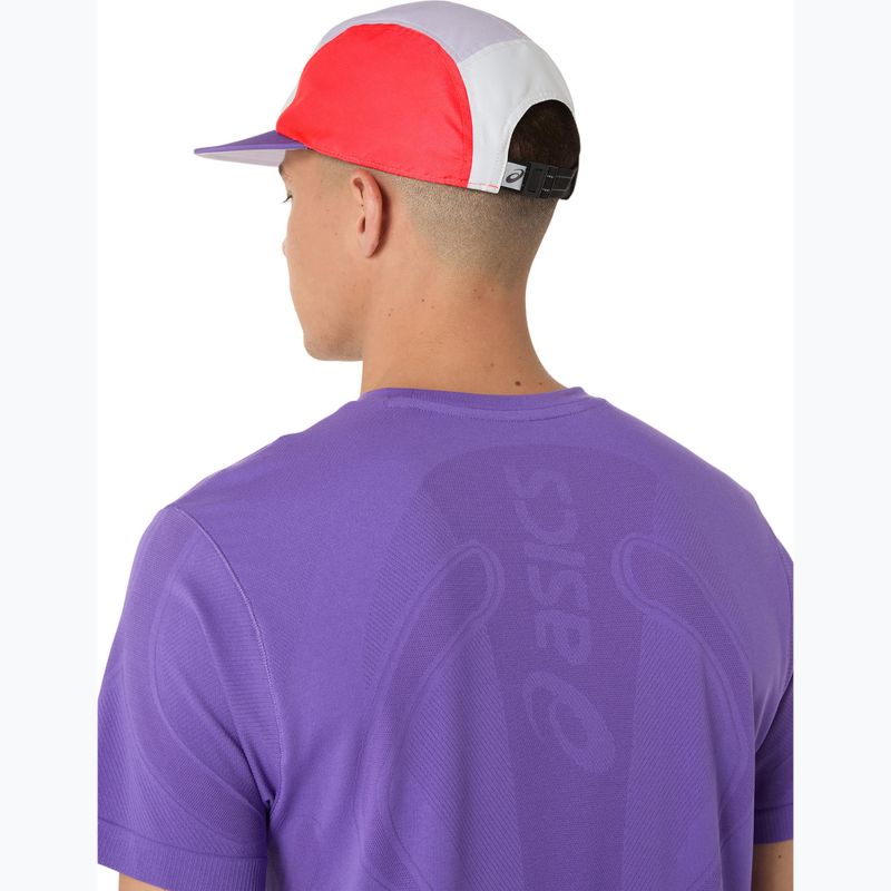 Kepuraitė su snapeliu ASICS 5 Panel flash red/edo purple/dusk violet 5