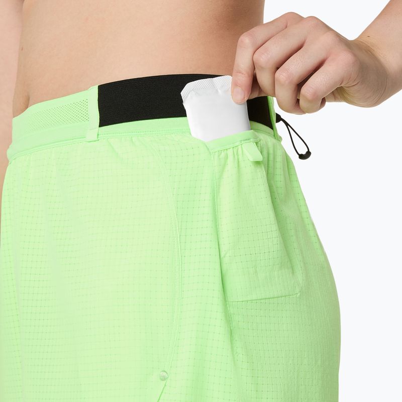 Moteriški bėgimo šortai ASICS Metarun Split illuminate green 9