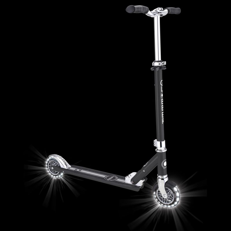 Vaikiškas miesto paspirtukas Globber Flow Element Lights black 11