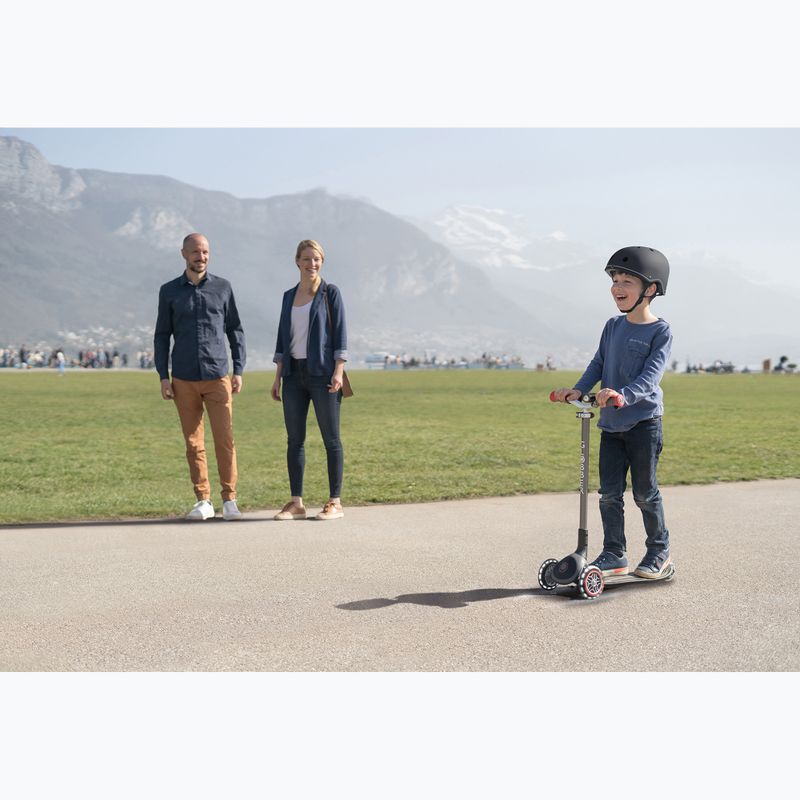 Vaikiškas šalmas Globber Elite Lights black 8 ball 10