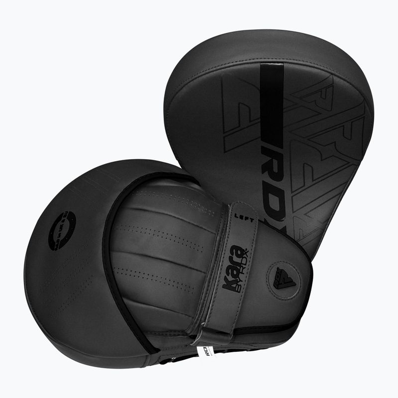 Treniruočių letenos RDX Focus Pad F6 matte black 2