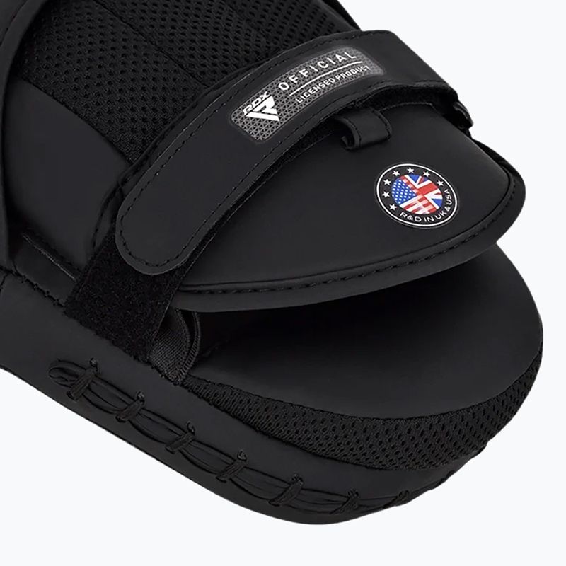 Treniruotės letenos treneriui RDX Focus New Aur F17 black/red 6