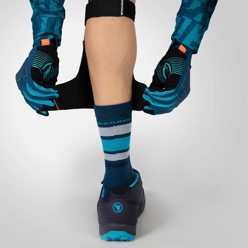 Endura MT500 D3O Shinguard black dviračių apsaugai 5