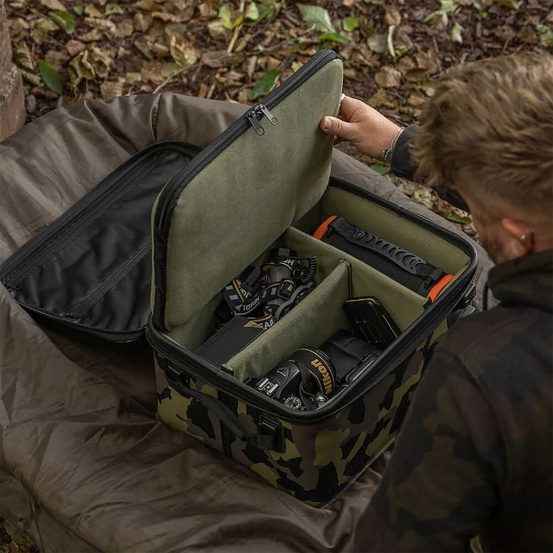 Elektronikos krepšys Avid Carp Stormshield Pro Techpack Standard 5