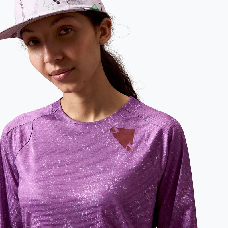 Moteriški dviračių marškinėliai ilgomis rankovėmis Endura Singletrack Print W end purple 5