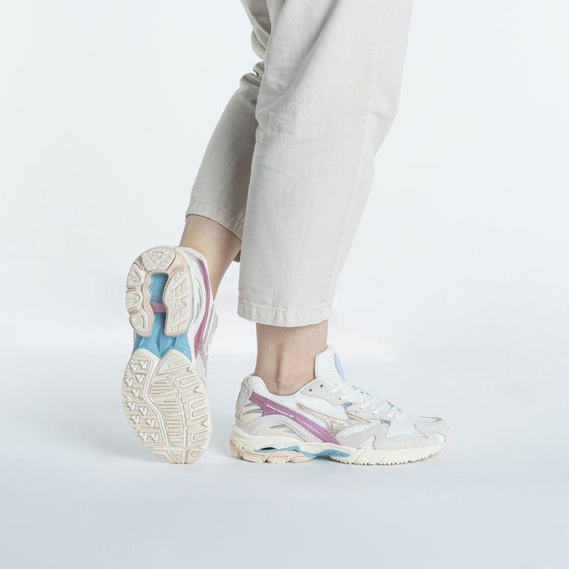 Moteriški batai Mizuno Wave Rider 10 white sand/shifting sand/snow white 2