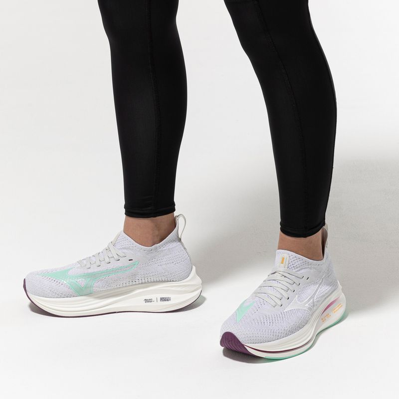 Moteriški bėgimo batai Mizuno Neo Zen Icelandic nimbus cloud/white/ice green 9
