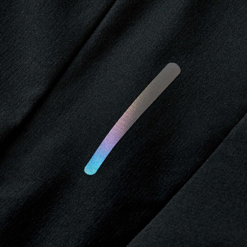 Moteriška bėgimo striukė Mizuno Active Alpha Hodded black 9