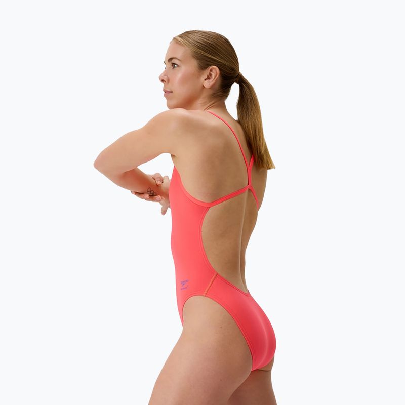 Moteriškas vientisas plaukimo kostiumas Speedo FL Solid V-Back neoninė koralų spalva 3