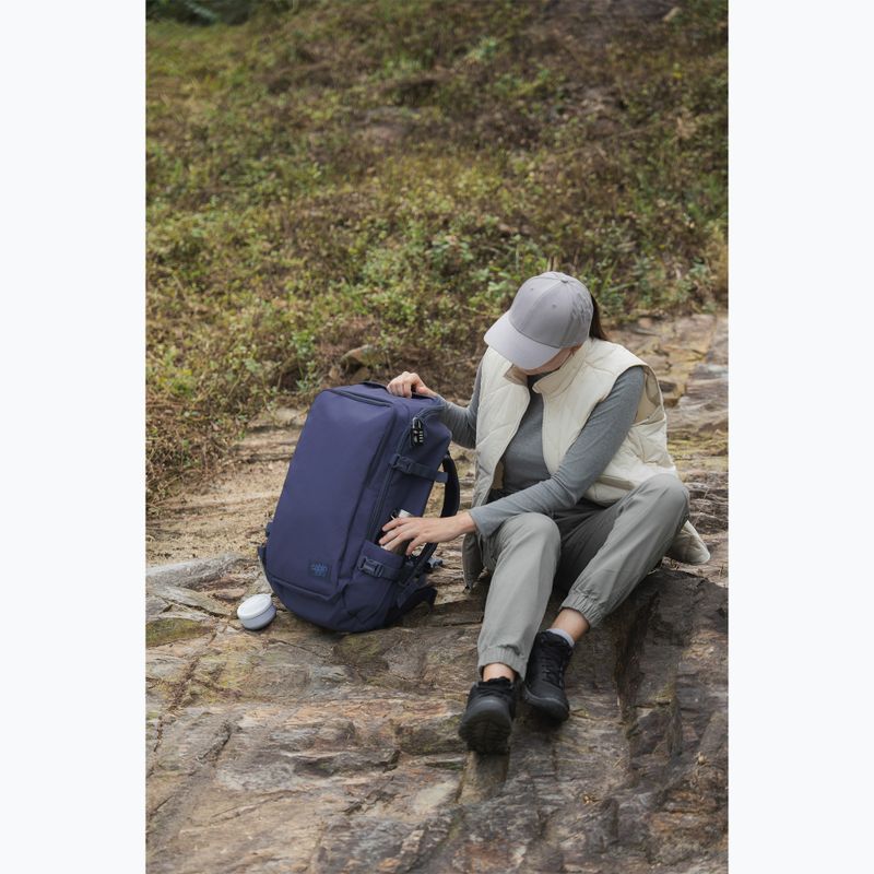 Turistinė kuprinė CabinZero Adventure 42 l galaxy 16