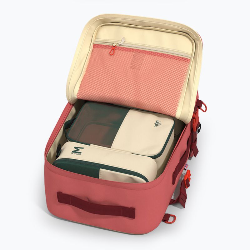 Turistinė kuprinė CabinZero Classic Pro 32 l peach valley 11