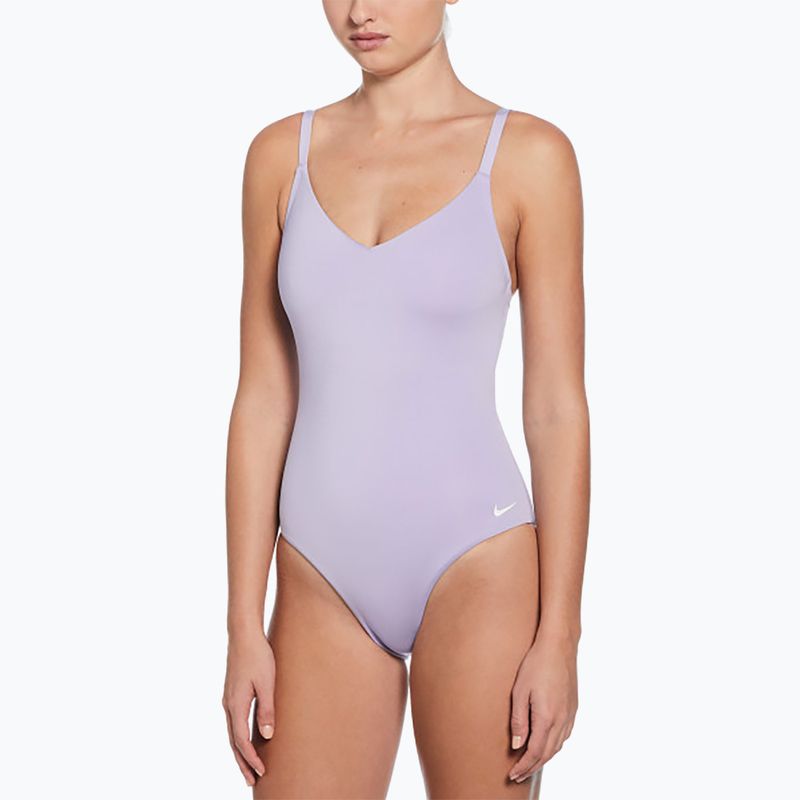 Vientisas moteriškas plaukimo kostiumas Nike Essential V-Neck hydrangeas