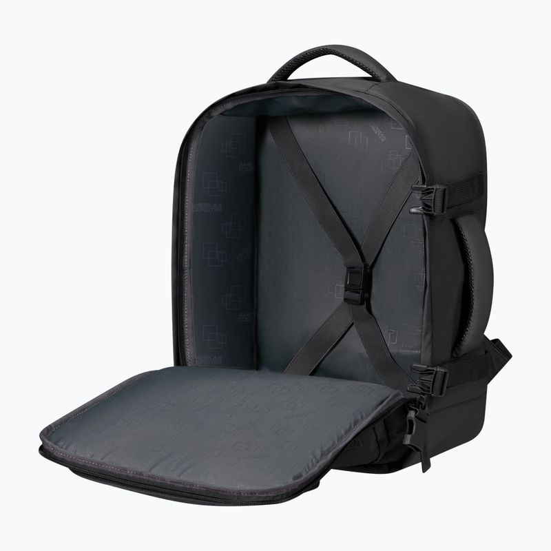 Plecak podróżny American Tourister Take2Cabin Casual MS Puff 26,5 l black code 5