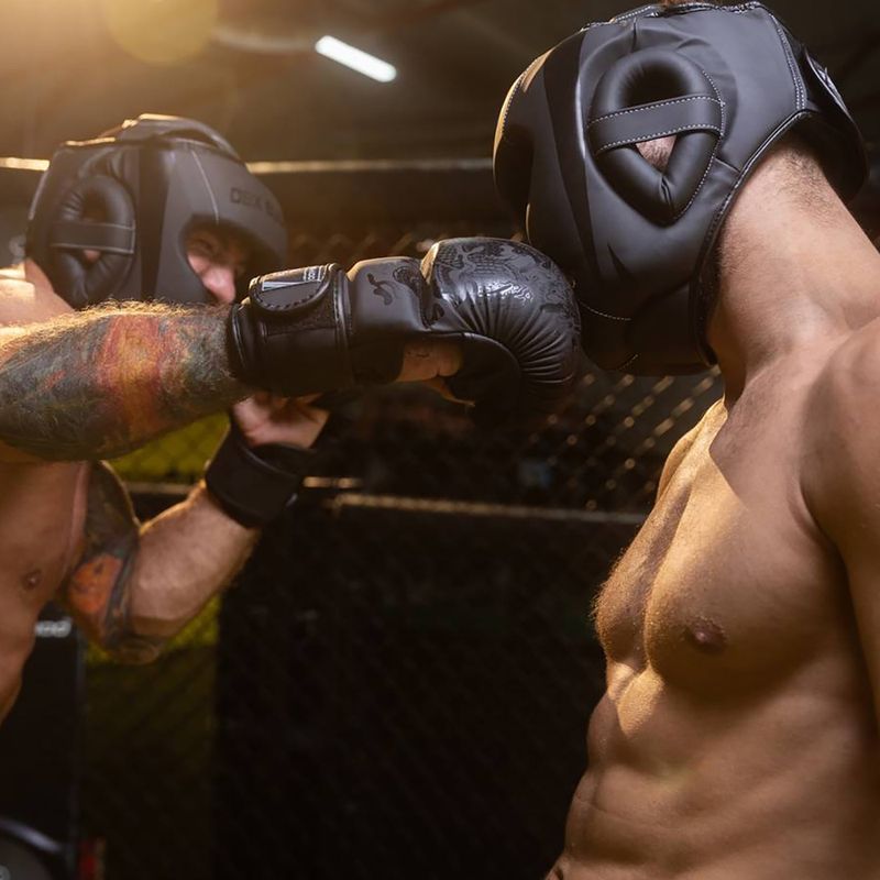 DBX BUSHIDO "Black Master" bokso šalmas juodas 15