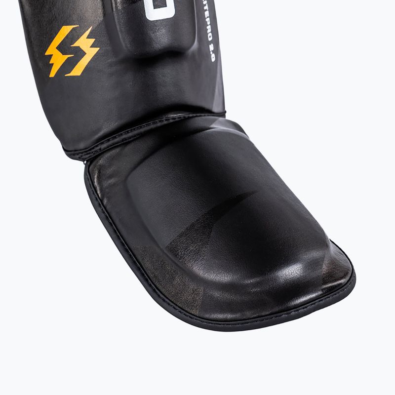 Kulkšnies ir blauzdų apsaugos StormCloud Lite 2.0 white/black 3