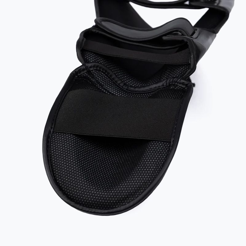 Kulkšnies ir blauzdų apsaugos StormCloud Lite 2.0 white/black 4