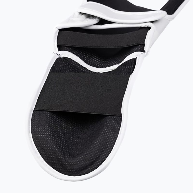 Kulkšnies ir blauzdų apsaugos StormCloud Lite 2.0 white/black 3