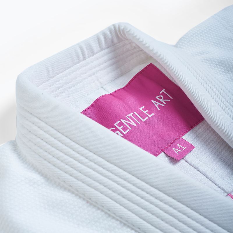 GI for Brazilian jiu-jitsu vyriška MANTO Balaclava balta MNG982_WHT/PIN 4