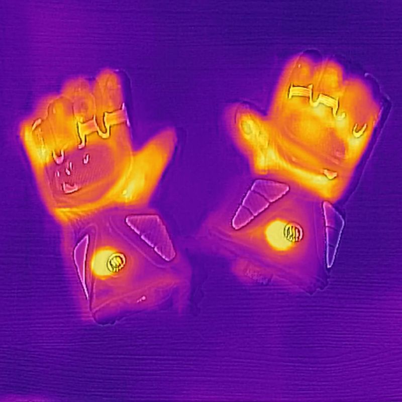 Šildomos pirštinės Glovii GDB juodos 12