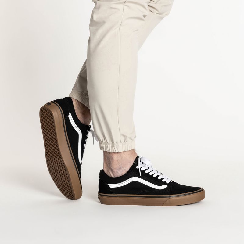 Batai Vans UA Old Skool black/medium gum 2
