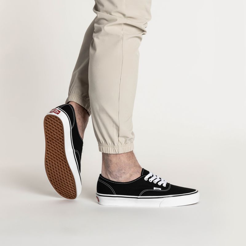 Batai Vans UA Authentic black 2