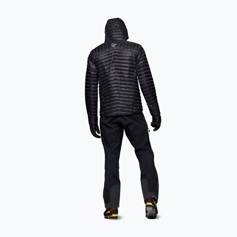 Vyriška pūsta striukė Norrona Trollveggen Down800 Super Light Hood Caviar Black 3
