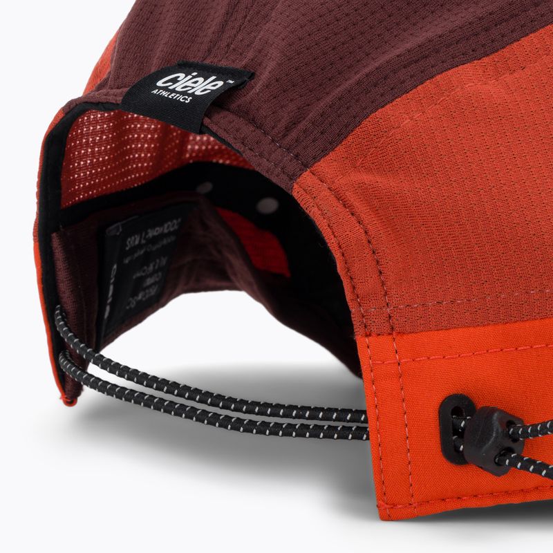 Kepurė su snapeliu Ciele Athletics FSTCap SC Comp IconicVC tamsiai raudona/glade 4