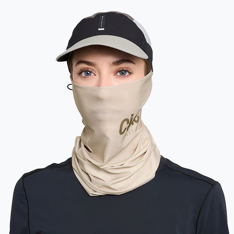 Komin Ciele Athletics Athletics BFCollar lietingą dieną 2