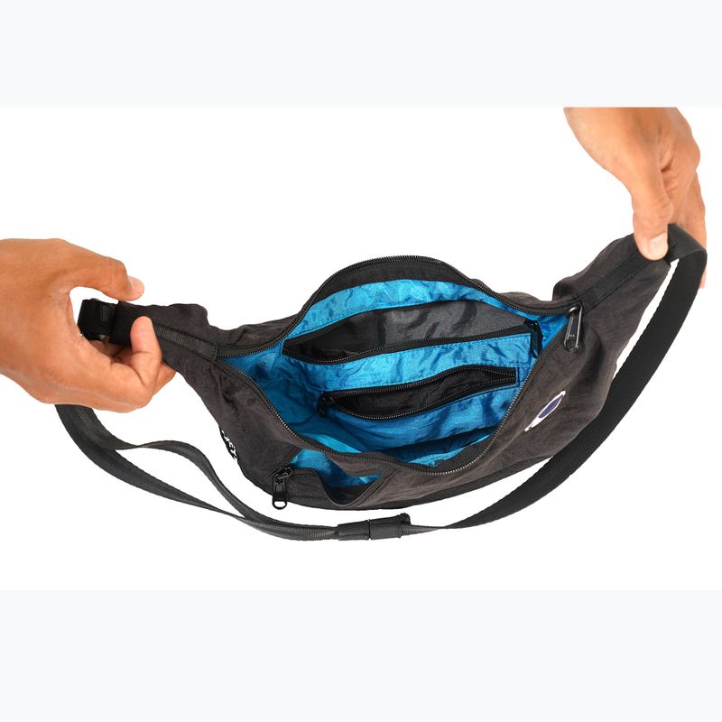 Maža rankinė ant peties Ticket To The Moon Upcycled Sling black 5