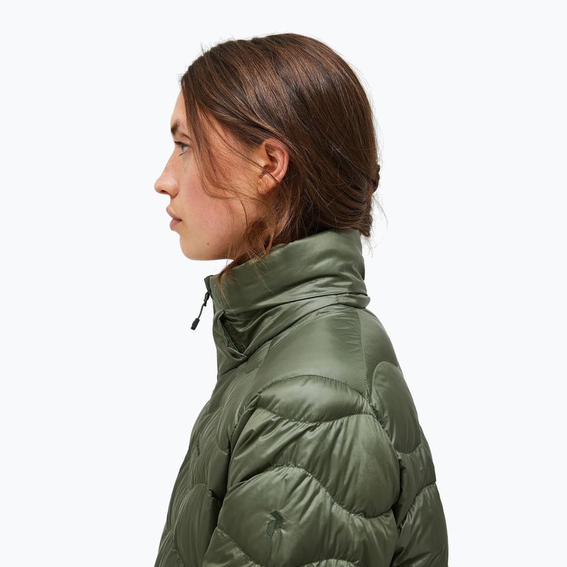 Moteriškas pūstas paltas Peak Performance Helium Down Coat pine needle/olive extreme 5