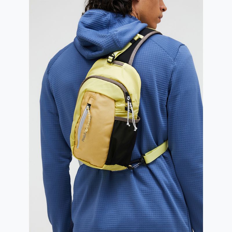 Juosmes krepšys Peak Performance Outdoor Slingbag 4,5 l alpine harvest/Icy citrus 6