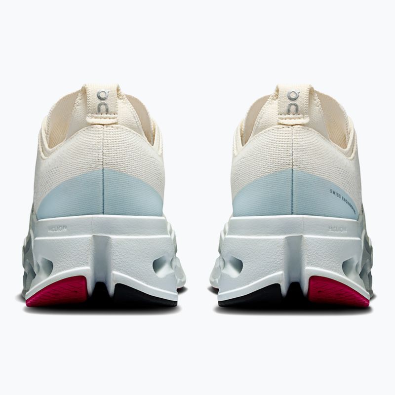 Moteriški bėgimo batai On Cloudsurfer Max ivory/arctic 4