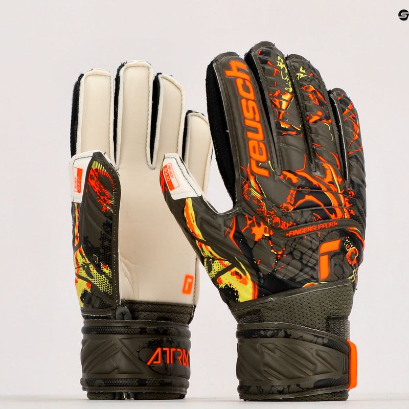 Reusch Attrakt Solid Finger Support Junior vaikiškos vartininko pirštinės, žalios 5372010-5556 9