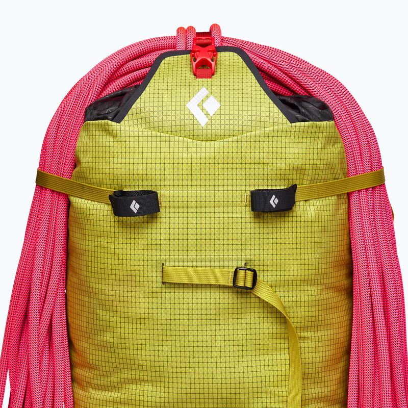 Black Diamond Speed 30 l kuprinė laipiojimui S-M sulphur 3